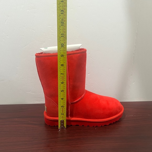 Ugg, Classic Short 2, 1016223, Samba Red - Picture 9 of 11